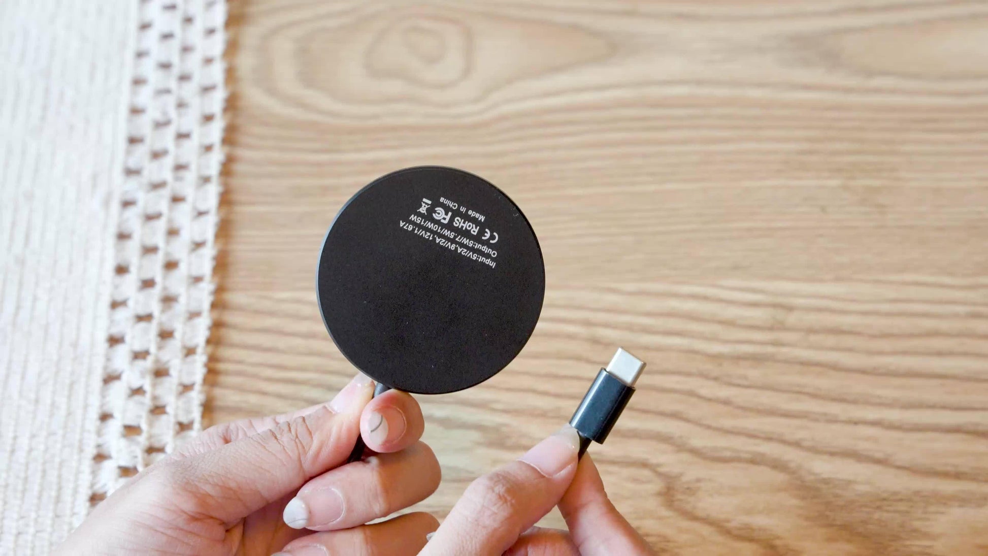 15W Max Fast Charging Magnetic Wireless Charger, Portable Travel Charging Pad With USB-C, Compatible For IPhone 17/17 Air/16/15/14/13/12/11/X/Pro Max/Pro/Plus, For Airpods 4 3 2 Pro Series And Multiple Devices - Buy online at  Vibe In Cart.