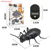 Electric Remote Control Simulated Insect and Snake Toy