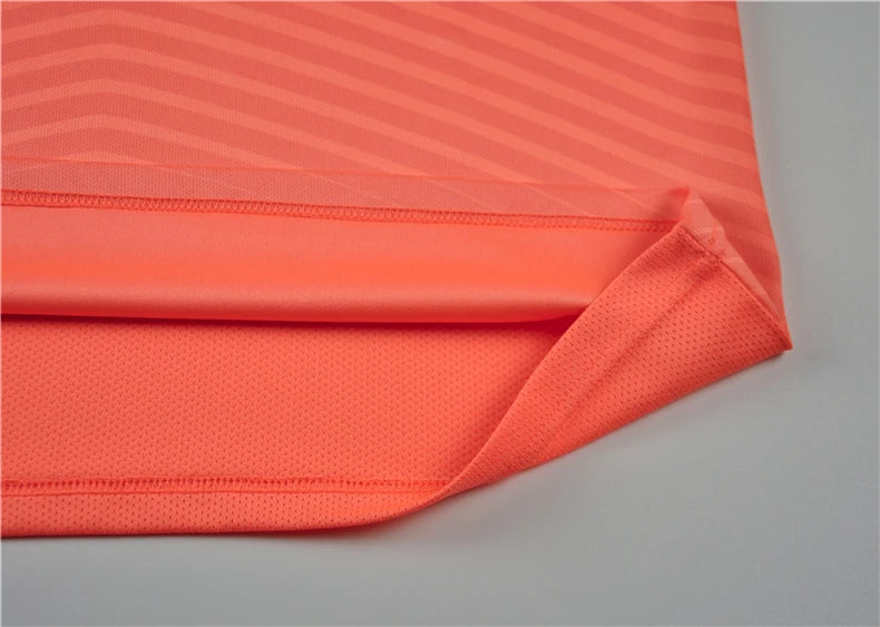 Boys' Breathable Short Sleeve Polyester Soccer Jersey Set