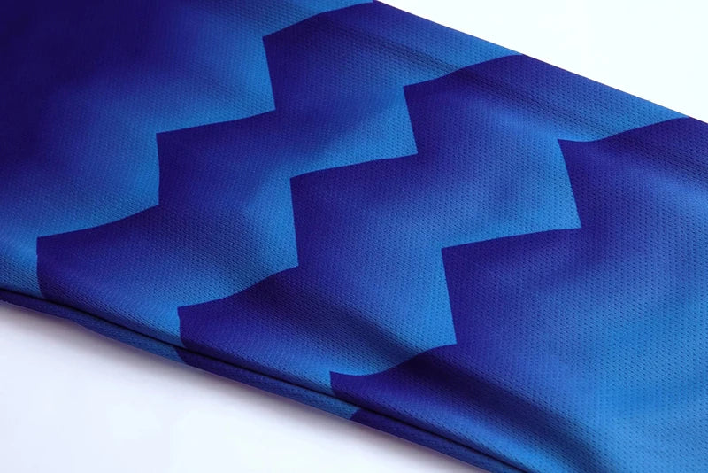 Polyester Spandex Protective Long Sleeve Soccer Goalkeeper Uniform Set with Top and Pants