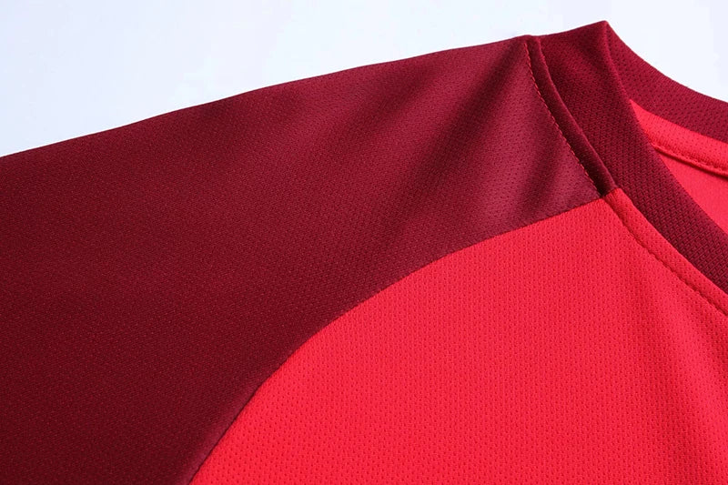 Polyester Spandex Protective Long Sleeve Soccer Goalkeeper Uniform Set with Top and Pants