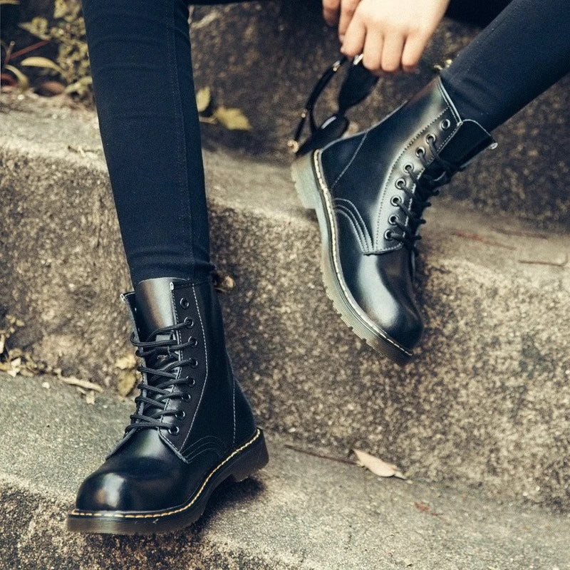 Winter New Warm and Windproof Boots for Women Outdoor High Top Sports Shoes for Men Cycling Boots for Couples High-quality Shoes - Buy online at  Vibe In Cart.