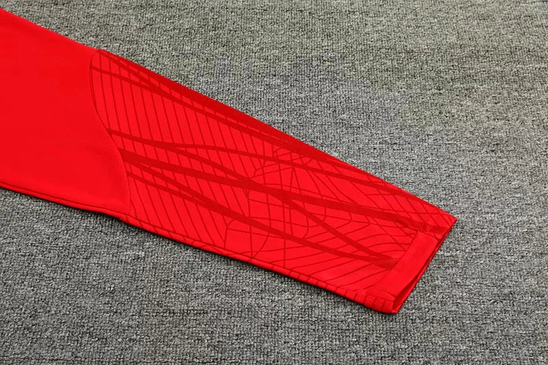 Long Sleeve Polyester Football Tracksuit Set for Men with Jacket and Pants