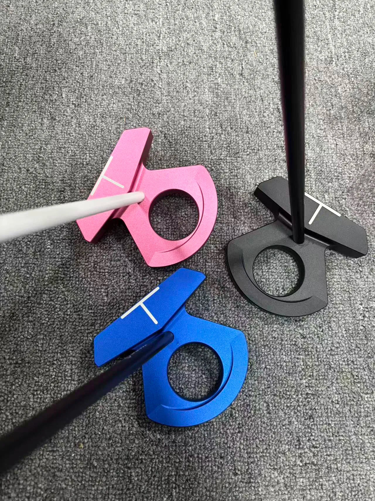 Right-Handed Golf Putter with Graphite Shaft, 32-36 Inches, Multiple Colors