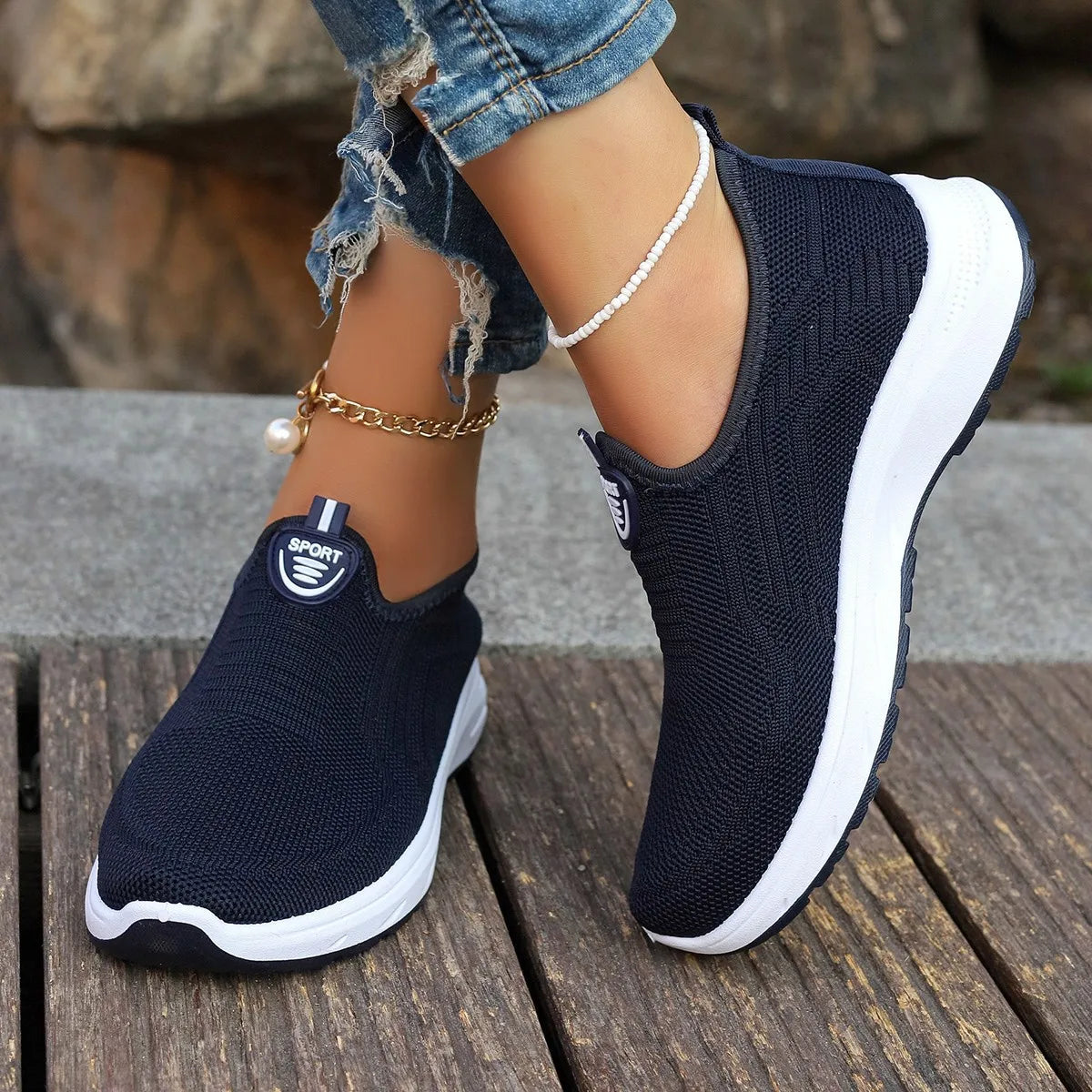 Women's Mesh Breathable Casual Shoes Large Size Soft Sole Slip-On