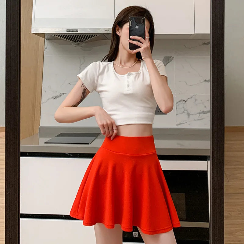 Women's Black High Waist Pleated Mini Skirt with Elastic Waist