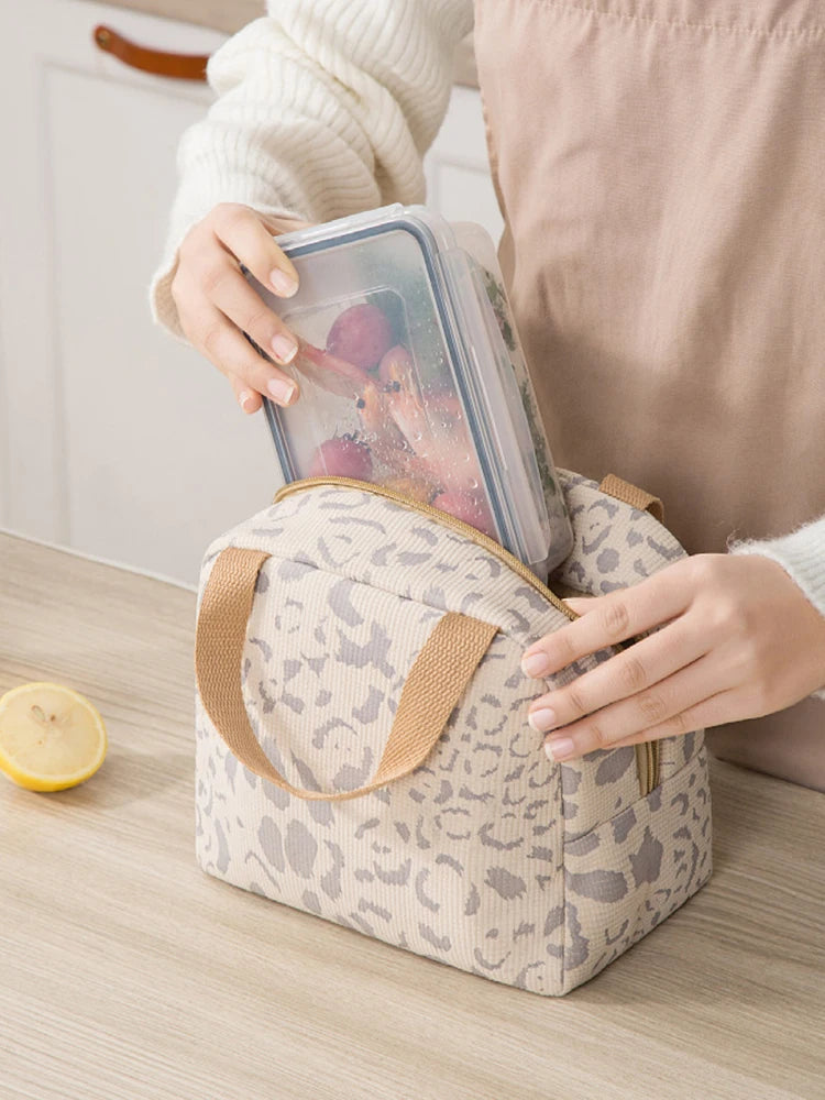 Insulated Oxford Fabric Lunch and Picnic Bag, 1 Pack