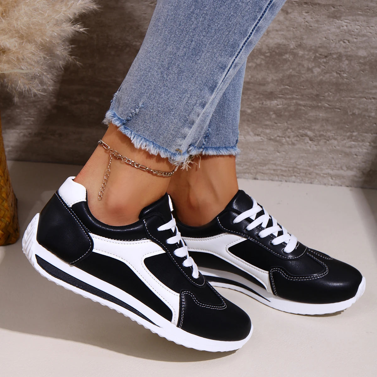 2025 Spring New Women Sneakers Comfortable Outdoor Fashion Versatile Flat Casual Sneakers Lace Up Women Sports Shoes Plus Size - Buy online at  Vibe In Cart.