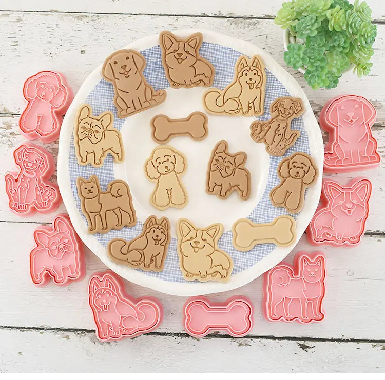 8-Piece Plastic 3D Cookie Cutters Set with Cartoon Designs