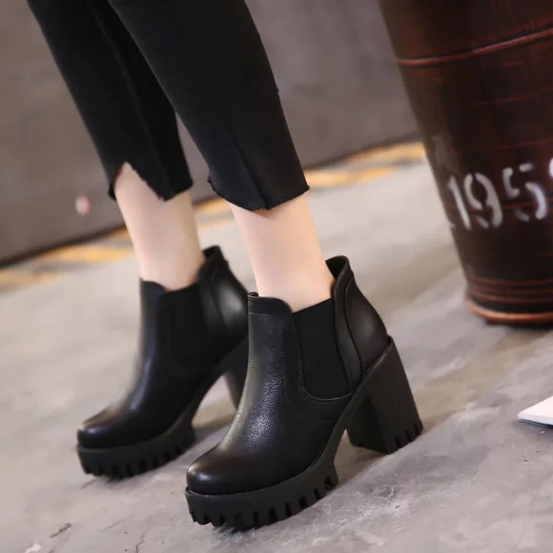 New in Women Boots Comfortable and Elegant Genuine Leather Hot Fur Shoes Woman Winter 2025 Chelsea Autumn Black Fashion Booties - Buy online at  Vibe In Cart.