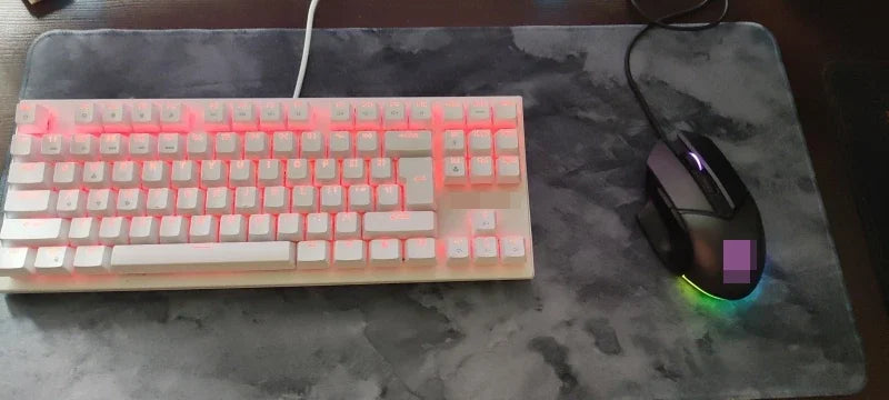 XXL Gray Rubber Mouse Pad With Stitched Edges For Gaming