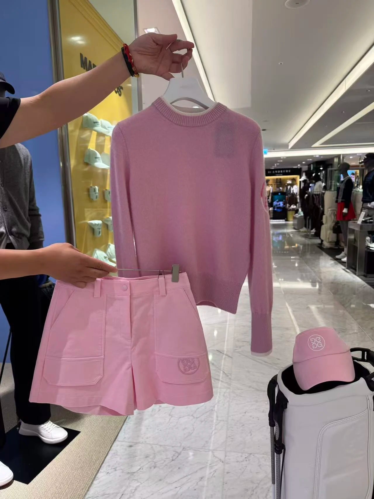 Women's Fashionable Casual Golf Shorts - Pleated A-Line Style with Excellent Stretch