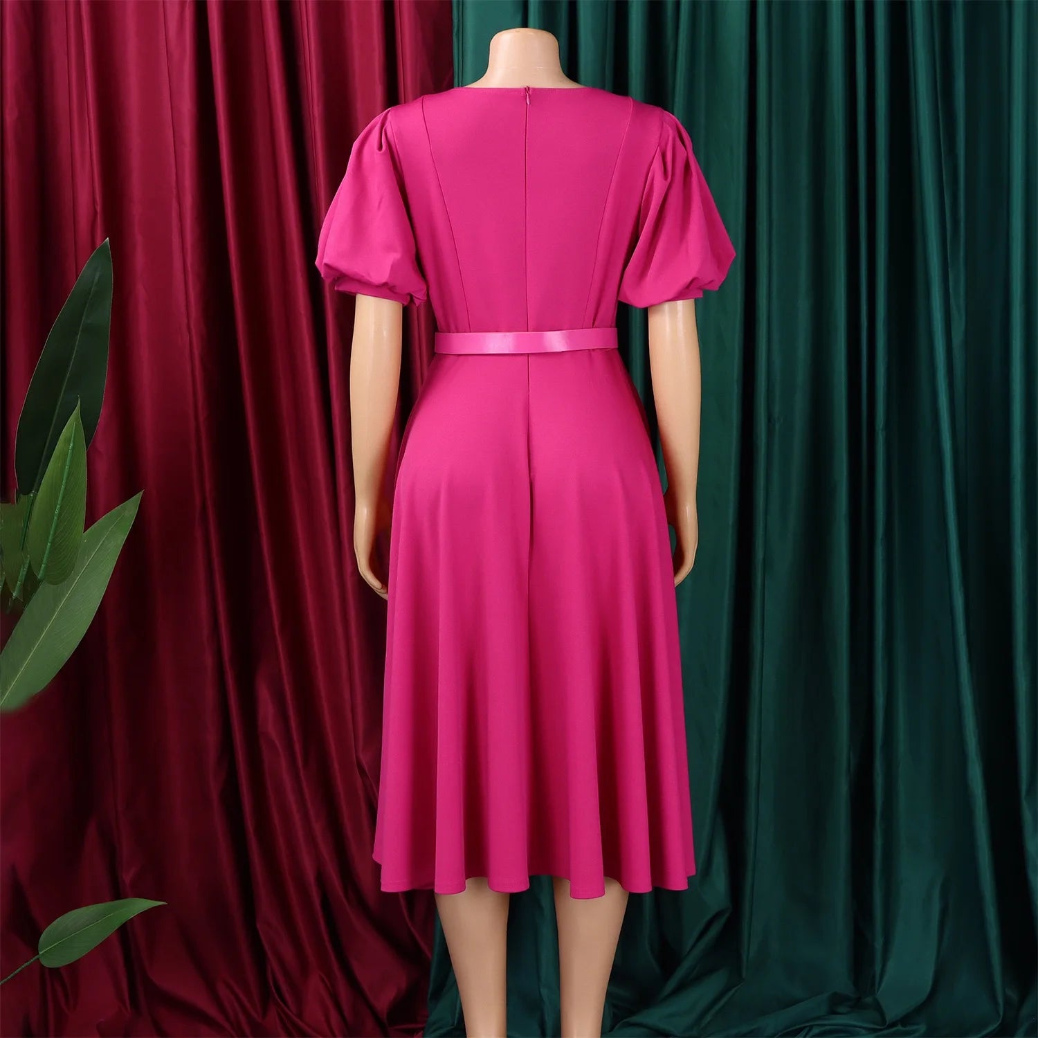 Women's Polyester O Neck Short Sleeve Belted Pleated Mid-Calf Dress