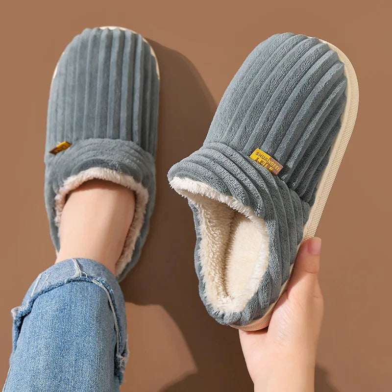 Women's Winter Short Plush Lined Faux Fur Slippers with Low Heel