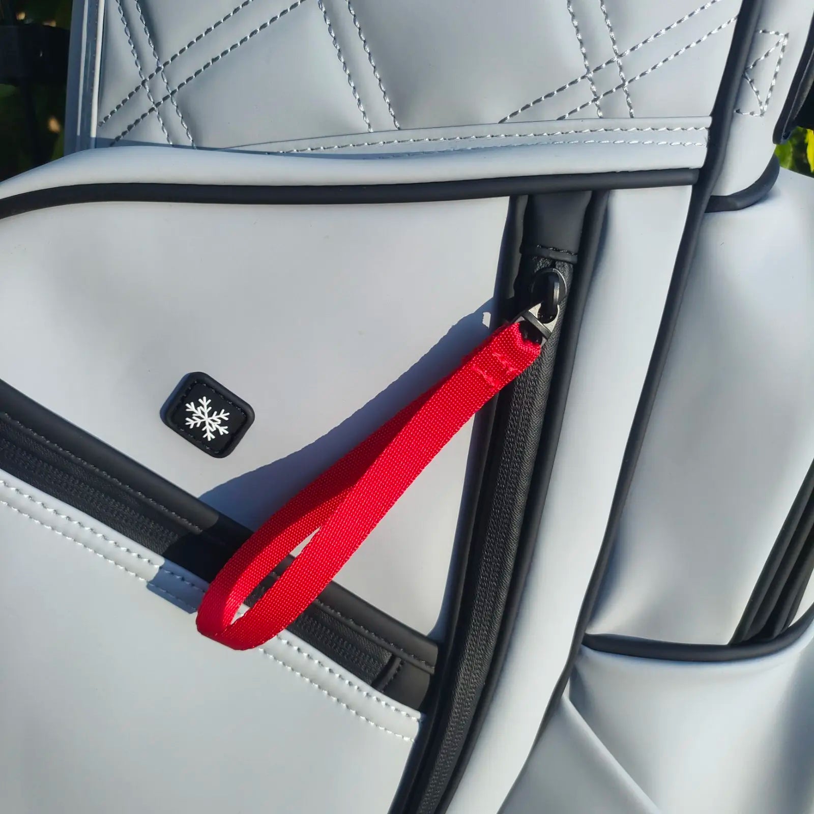 OEM Custom Logo 514 Way Waterproof PU Leather Golf Stand Bag Durable Polyester & Nylon Black Gray Club Bag - Buy online at  Vibe In Cart.