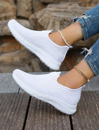 Women's Mesh Breathable Casual Shoes Large Size Soft Sole Slip-On