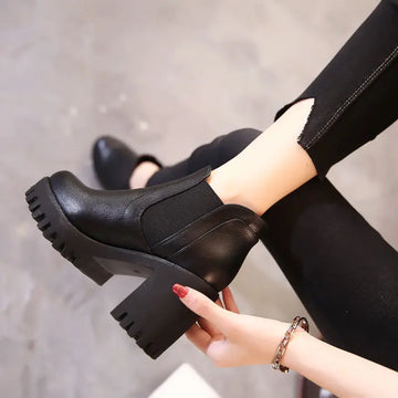 New in Women Boots Comfortable and Elegant Genuine Leather Hot Fur Shoes Woman Winter 2025 Chelsea Autumn Black Fashion Booties - Buy online at  Vibe In Cart.