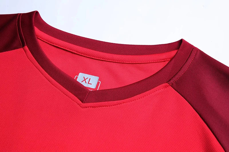 Polyester Spandex Protective Long Sleeve Soccer Goalkeeper Uniform Set with Top and Pants