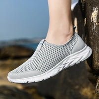 Men's Breathable Mesh Casual Shoes Non-Slip Outdoor Lightweight