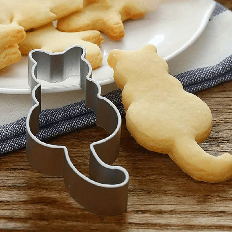 5Pcs/Set Animal Cat Cookie Cutter Mold Diy Biscuit Mold Cookie Stamp Cutters Bakeware Baking Tools Cutters for Sugar Mass - Buy online at  Vibe In Cart.