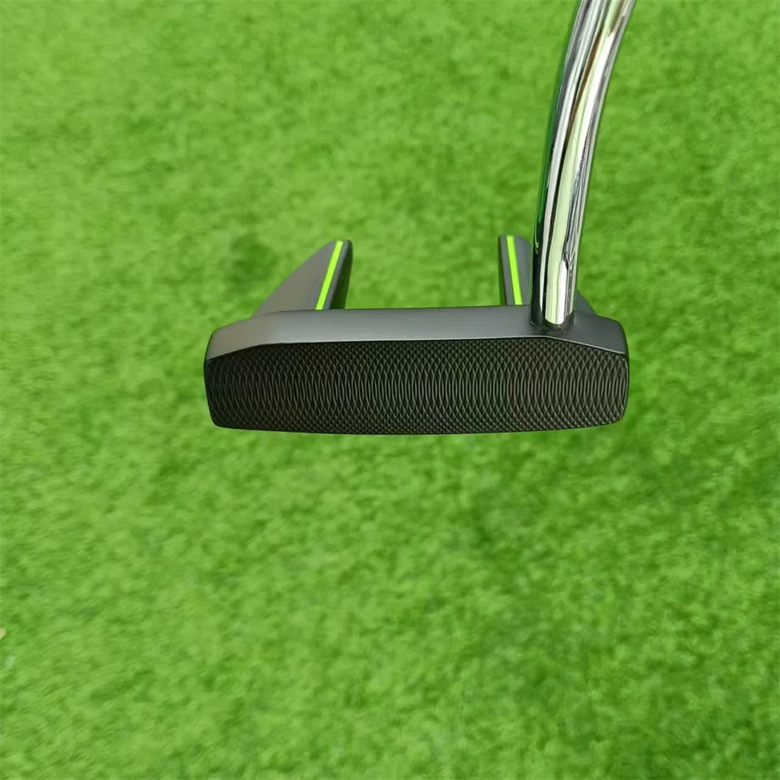 Right Handed Standing Golf Putter with Low Center of Gravity and Steel Shaft