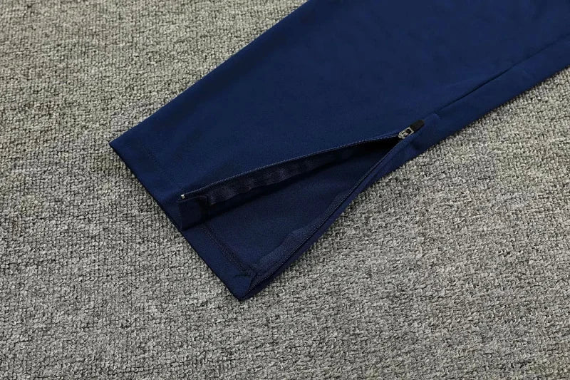 Long Sleeve Polyester Football Tracksuit Set for Men with Jacket and Pants