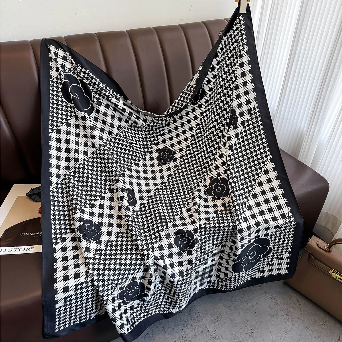 Women's Square Twill Scarf, 90x90 cm, for All Seasons