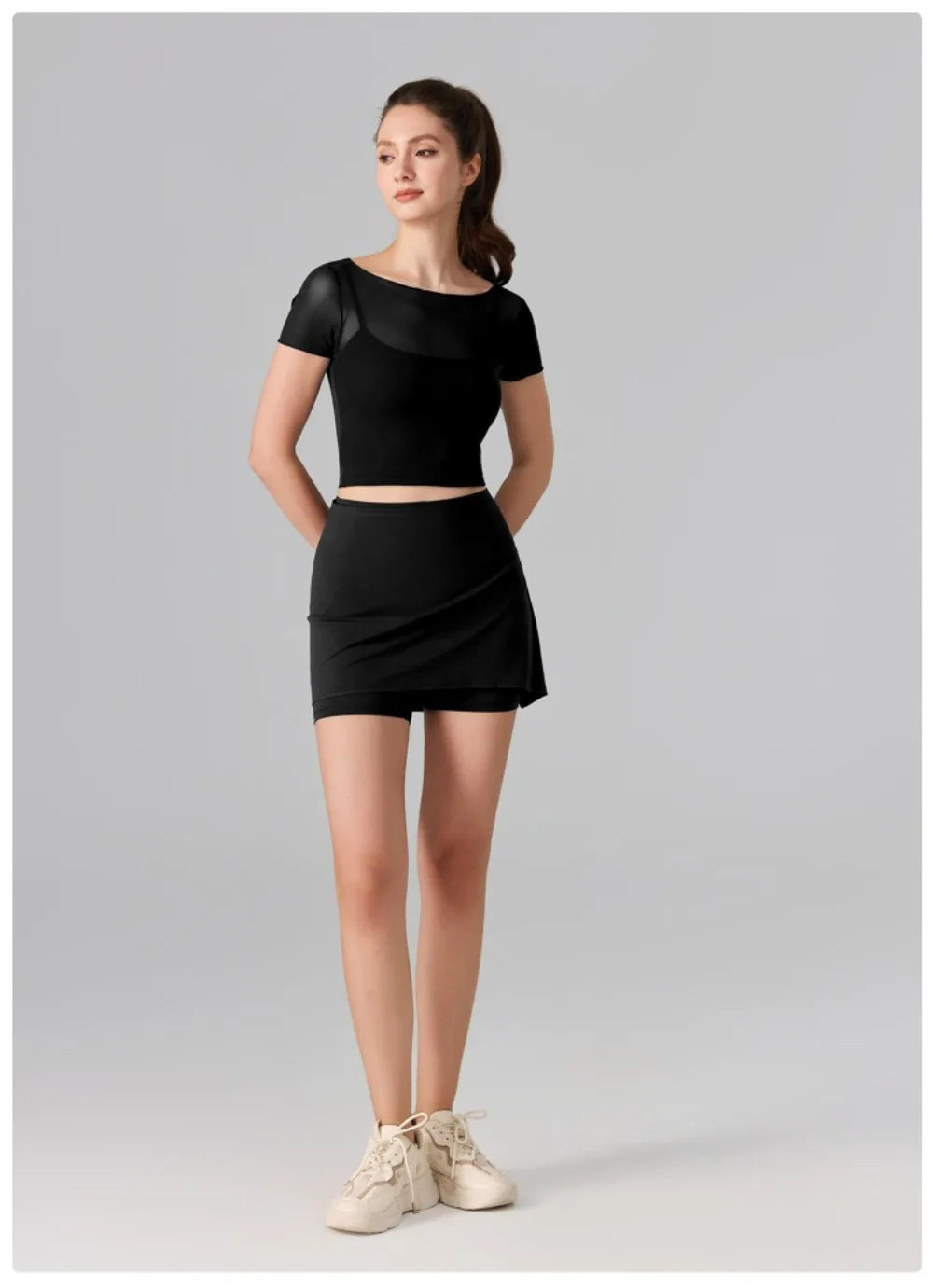 Women's 2-in-1 Anti-Sheer Elastane Sports Skort for Running and Yoga