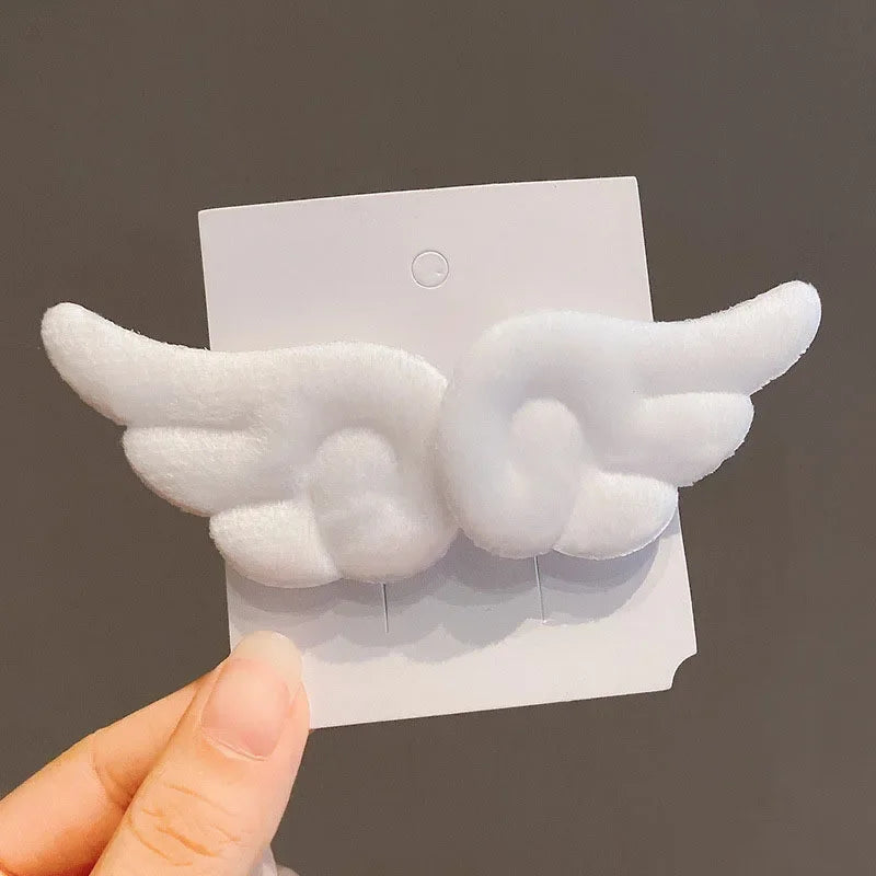 Girls' Angel Wing Plush Hair Clip With Nylon And Wool
