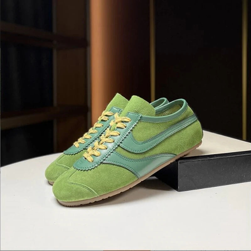 Women's Retro Flat Lace-Up Genuine Leather Sneakers Large Size