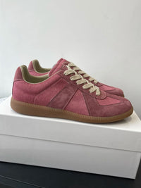 High quality leather flat casual sports shoes for men lace up white shoes luxurious German training board shoes for women flats - Buy online at  Vibe In Cart.