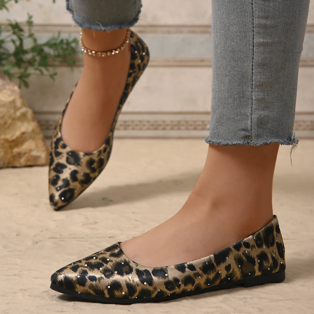 Leopard Shoes 2025 New Women Flats Woman Casual Shoes Pointe Toe Spring Summer Flat Fashion Ladies Shoes Slip-on Big Size - Buy online at  Vibe In Cart.