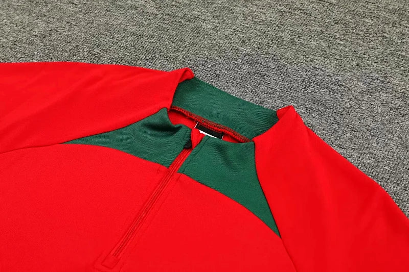 Long Sleeve Polyester Football Tracksuit Set for Men with Jacket and Pants