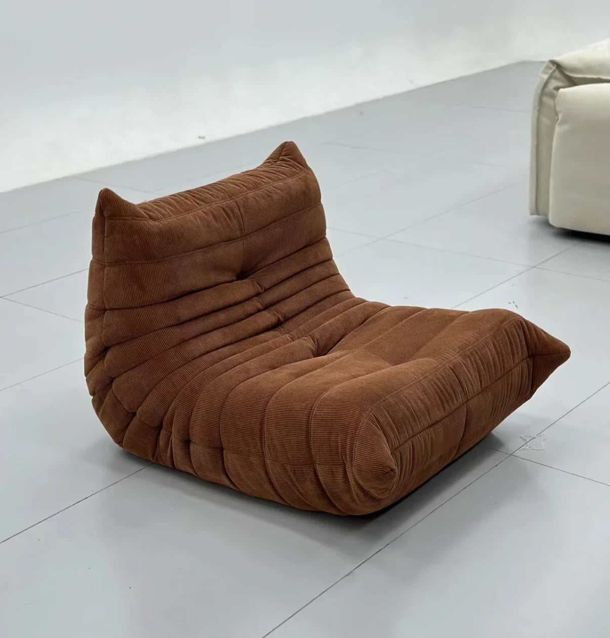 Modern Single Reclining Sofa in Cream for One Person