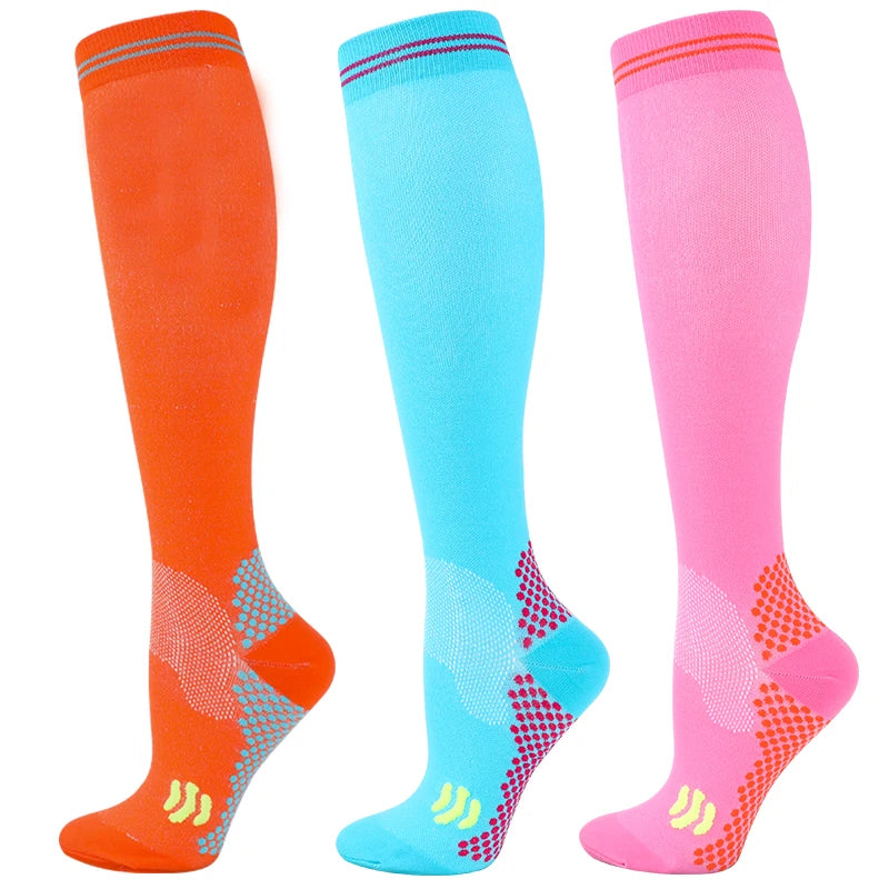 Knee-High Unisex Compression Socks for Varicose Veins 20-30 mmHg for Running and Cycling