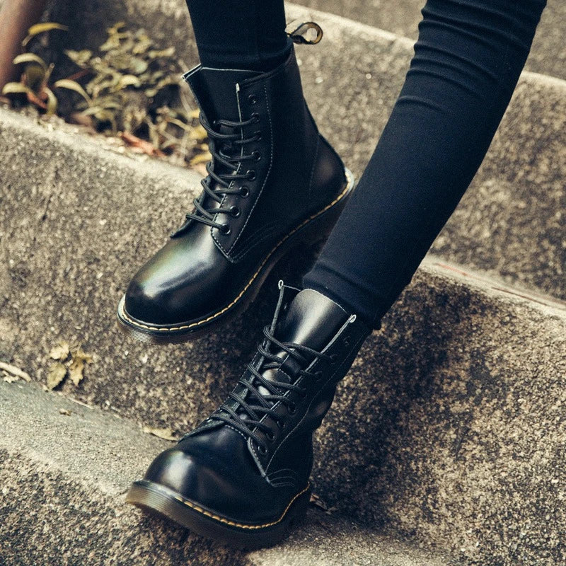 Winter New Warm and Windproof Boots for Women Outdoor High Top Sports Shoes for Men Cycling Boots for Couples High-quality Shoes - Buy online at  Vibe In Cart.