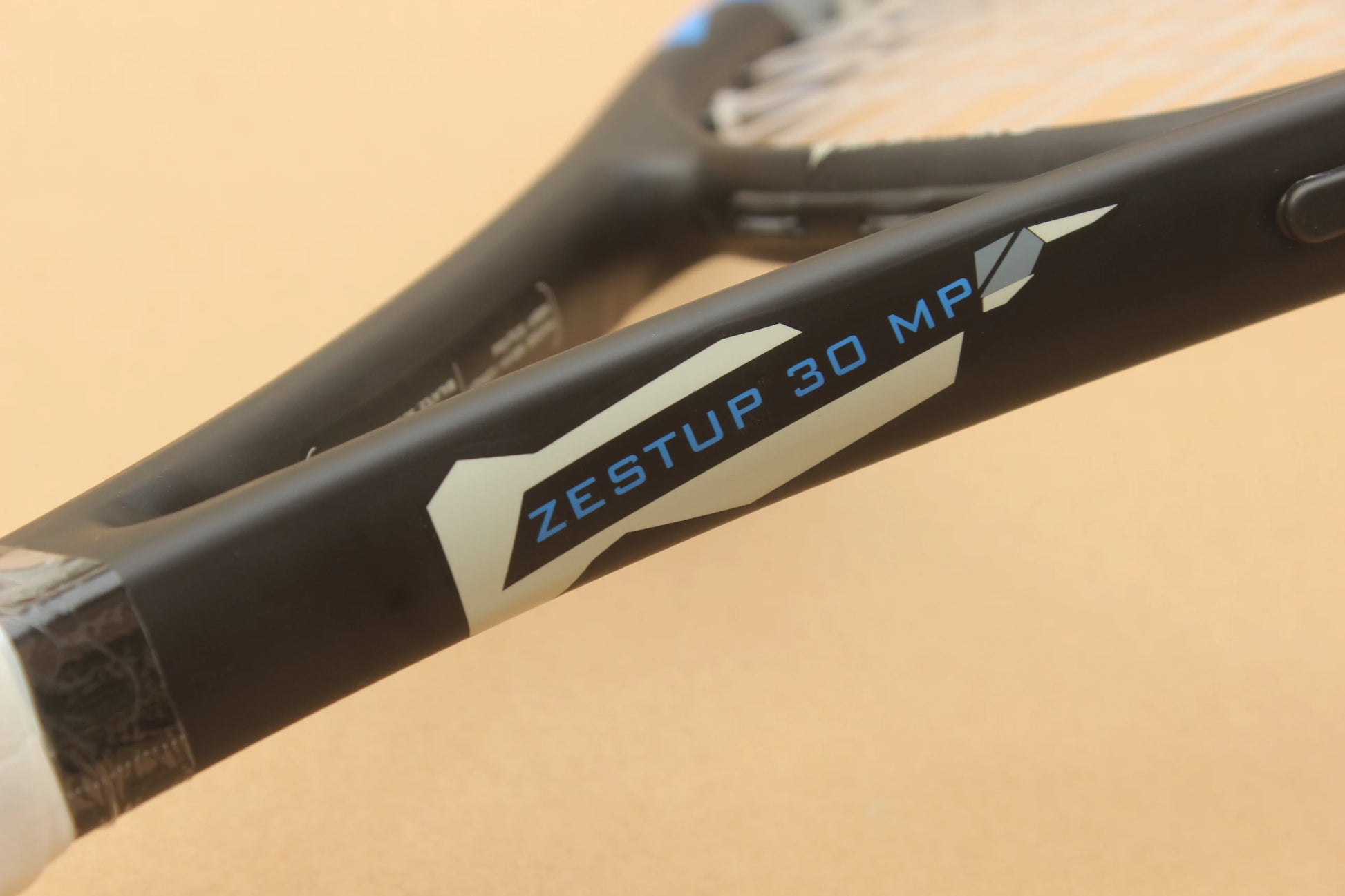MAI XIANG ZESTUP 30MP High Quality Technical Type Tennis racket .  Carbon Aluminum Alloy Tennis Racquets - Buy online at  Vibe In Cart.