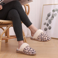 Women's Warm Plush Fuzzy Indoor Slippers with Faux Fur