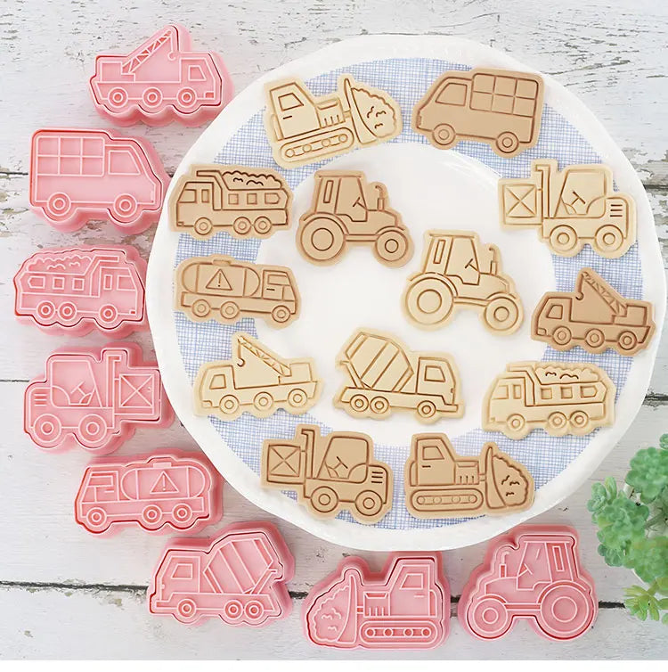 8-Piece Plastic 3D Cookie Cutters Set with Cartoon Designs