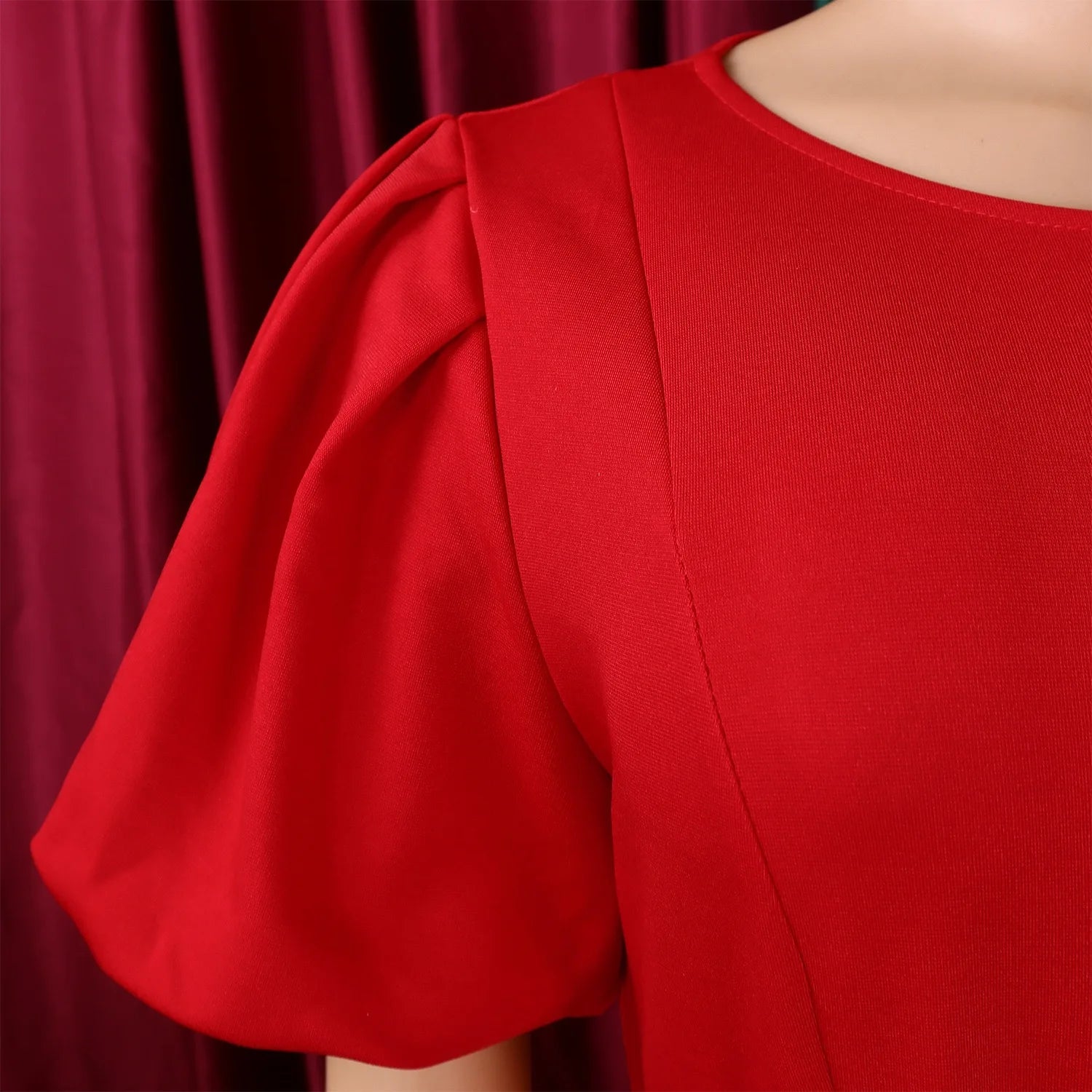 Women's Polyester O Neck Short Sleeve Belted Pleated Mid-Calf Dress