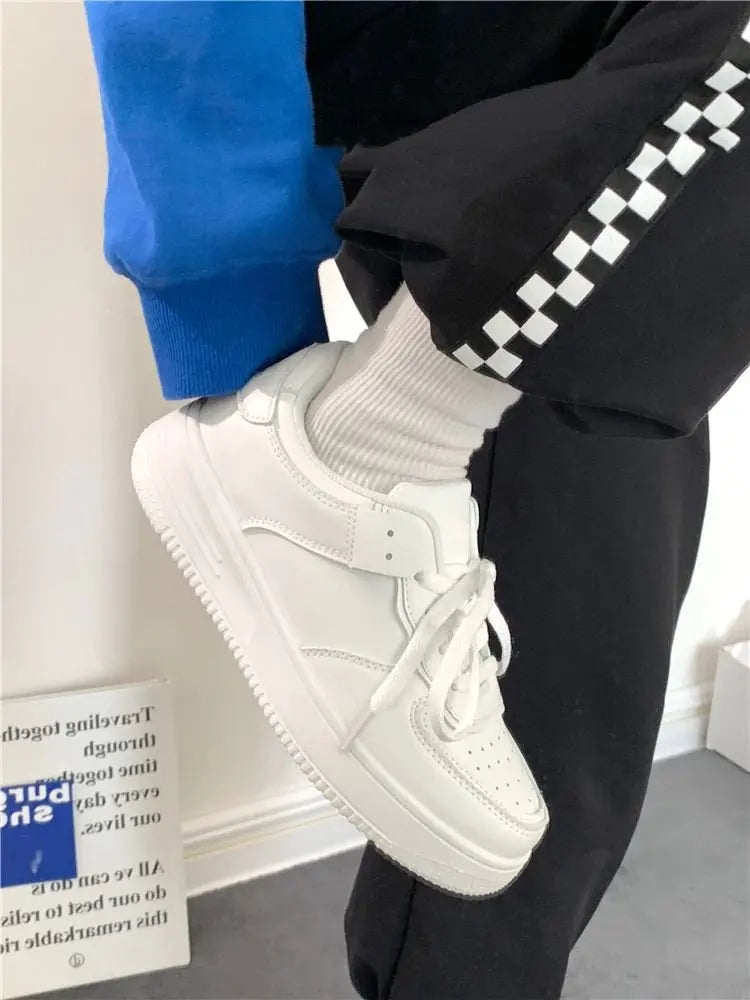 Women's Flat Tennis Sneakers for Spring and Autumn with Rubber Outsole