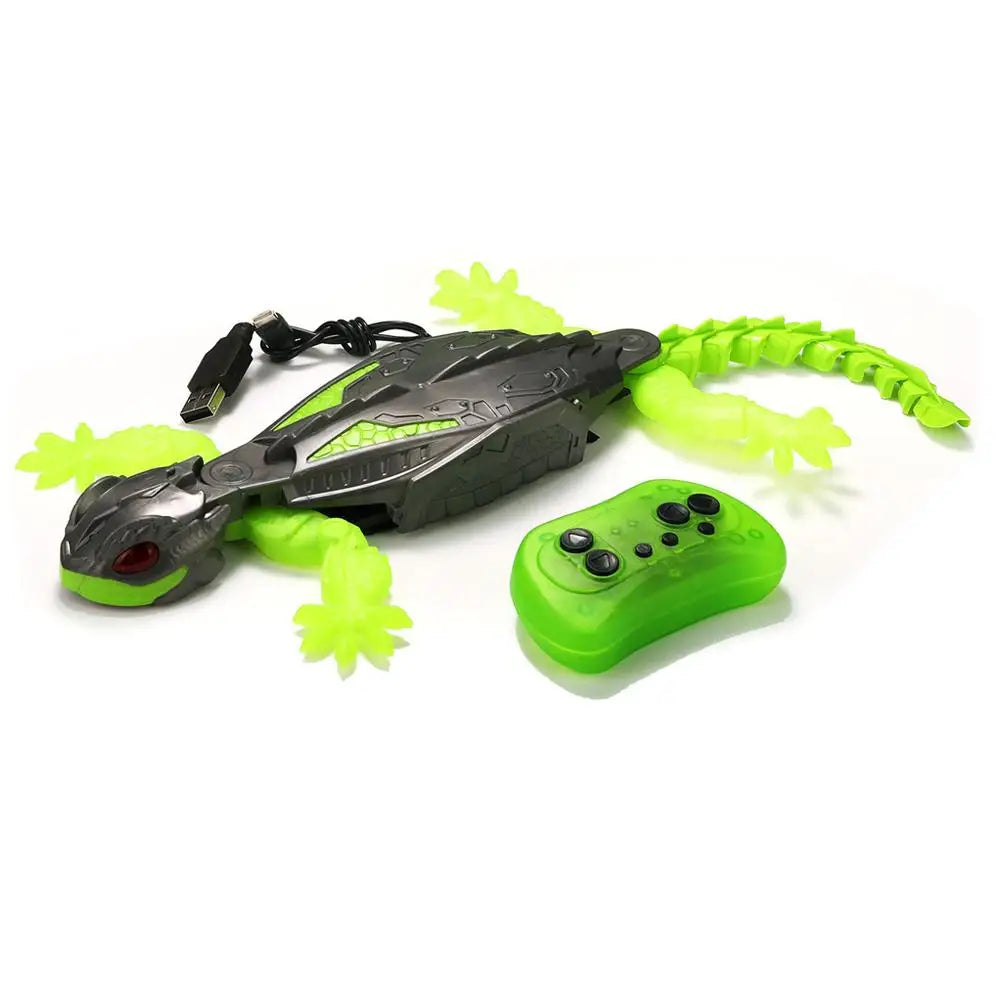 Electric Remote Control Wall Climbing Gecko Plastic Toy for Ages 14+