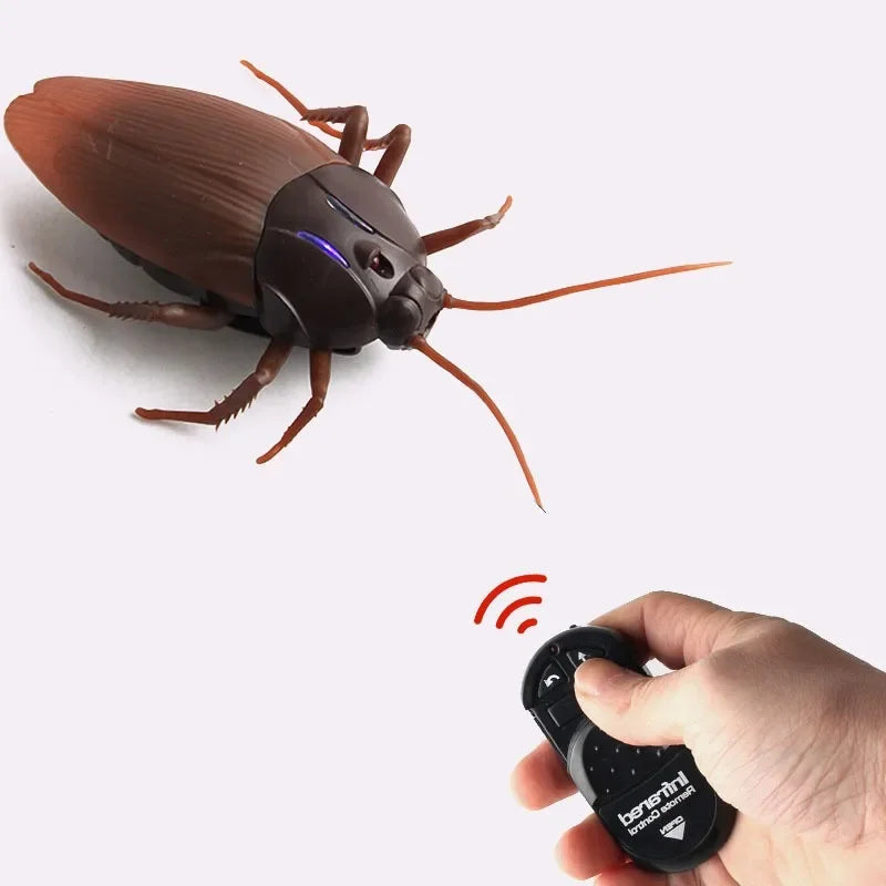 Trick Electric Cockroach Pet RC Simulation Animal Robotic Remote Control Ant Toy Halloween Xmas Mini Gift for Adult Prank Insect