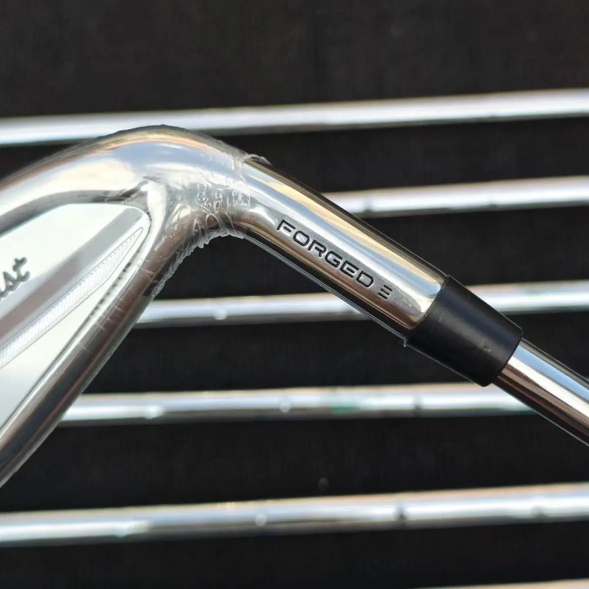 Right Handed Men's Golf Irons Set, 8-Piece, 4-9PW, Steel and Graphite Shaft