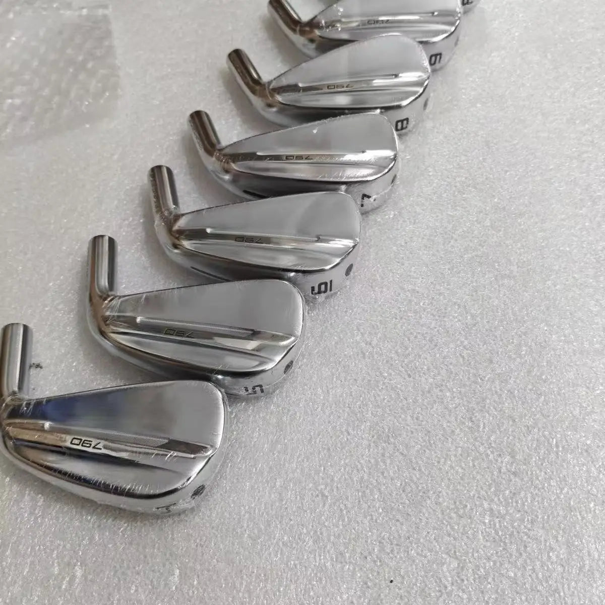 Men's Right Handed Golf Irons Set Silver Steel Shaft Flex R