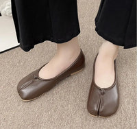 Japanese Style Tabi Ninja Shoes Women Cozy Leather Flats Split Hoof Toe Loafers Femme Mary Jeans Mocasines Ladies Ballerina Shoe - Buy online at  Vibe In Cart.