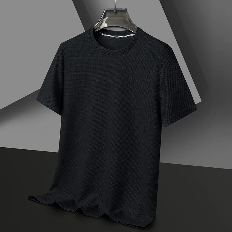Men's Polyester Short Sleeve Round Neck T-Shirt for Spring and Summer