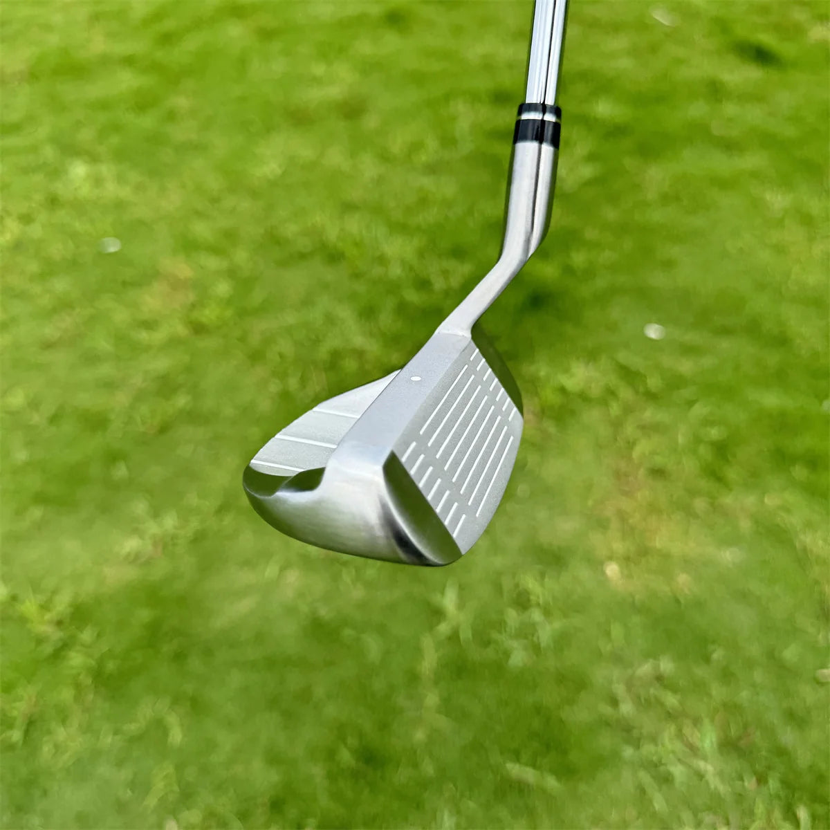 Right Handed Golf Putter with Steel Shaft and Graphite Head