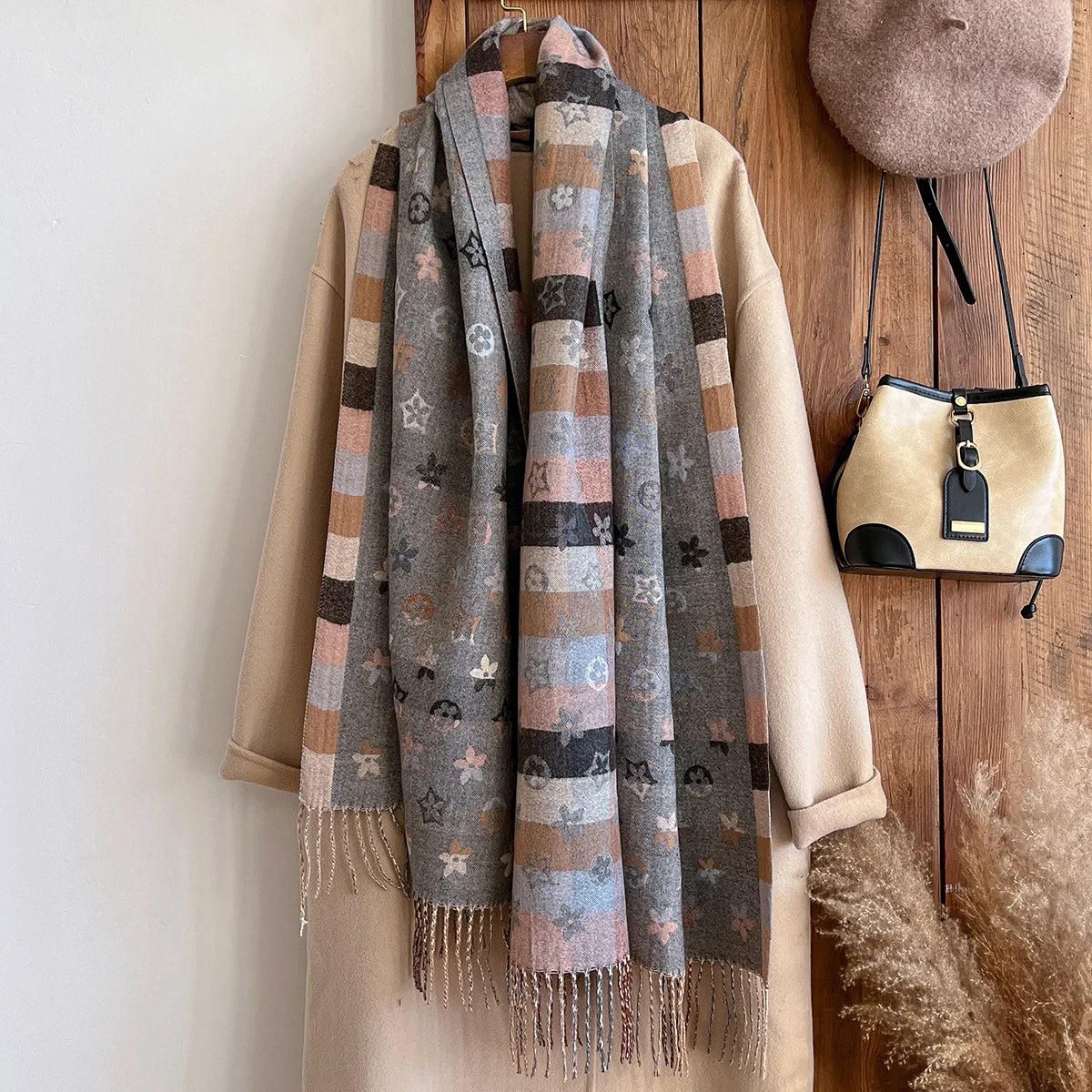 Women's Long Warm Polyester Print Winter Scarf Over 175cm