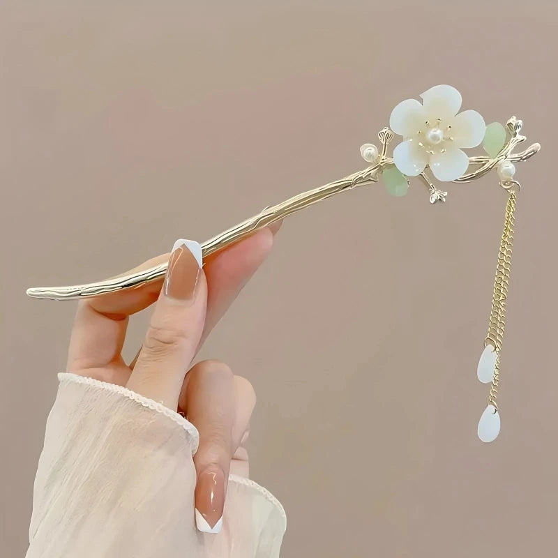Elegant Chinese Style Hair Clip Tassel Hair Stick Traditional Floral Design Hairstyle Accessory Women Jewelry Hairpin Hairneedle - Buy online at  Vibe In Cart.